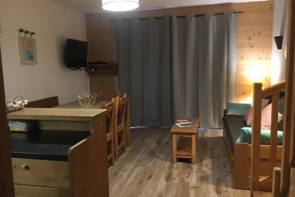 Appartamento Apt T3 en duplex Chalet des Rennes Vars 2000m Piscine intérieure et extérieure Esterno foto